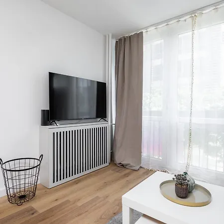 Superapart Aleja Jana Pawla Ii Apt 312, City Center