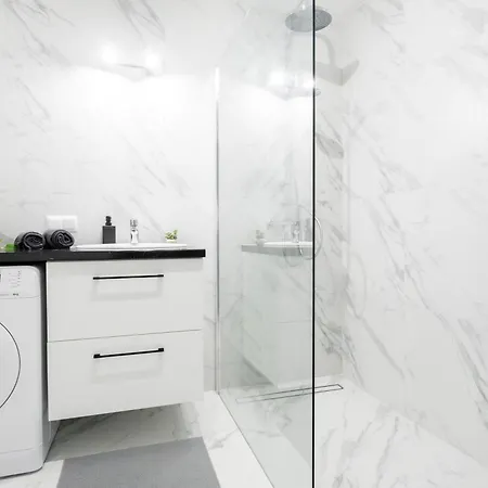 Superapart Aleja Jana Pawla Ii Apt 312, City Center Apartment