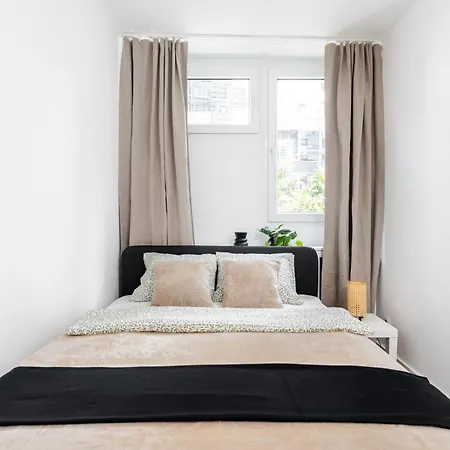 Superapart Aleja Jana Pawla Ii Apt 312, City Center アパート ワルシャワ